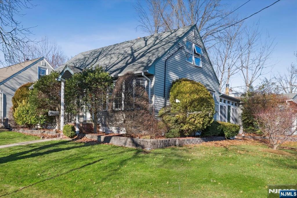 1 Rutan Place - Photo 3