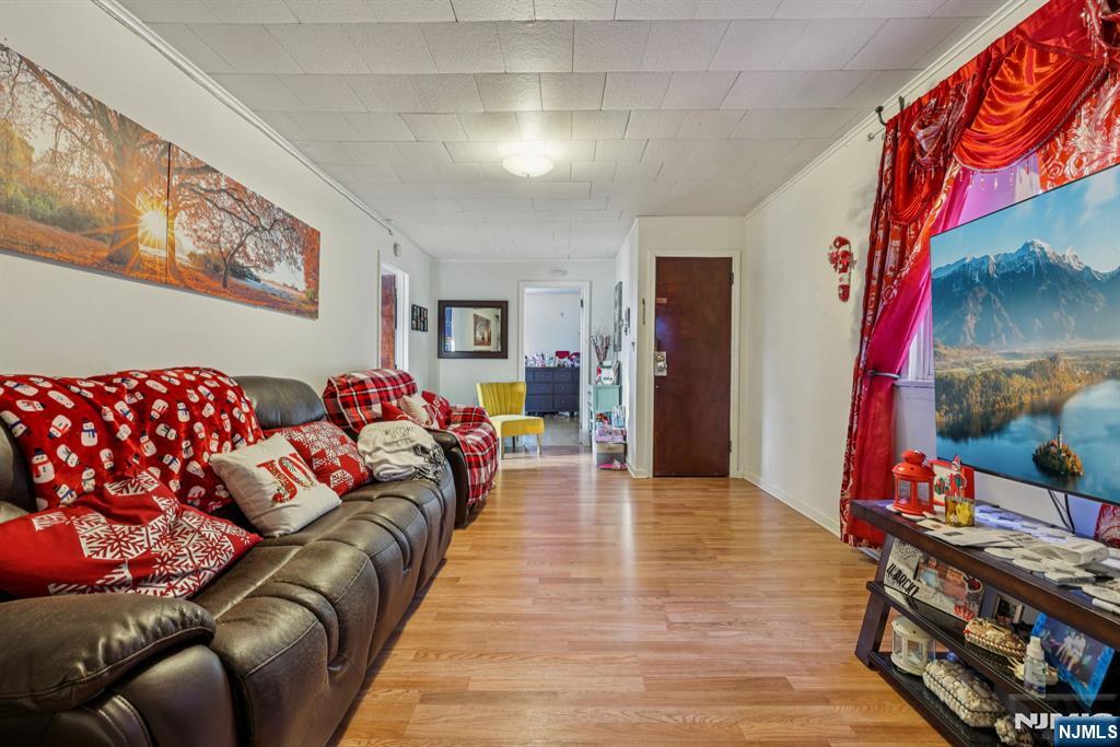 48 Atlantic Street - Photo 5