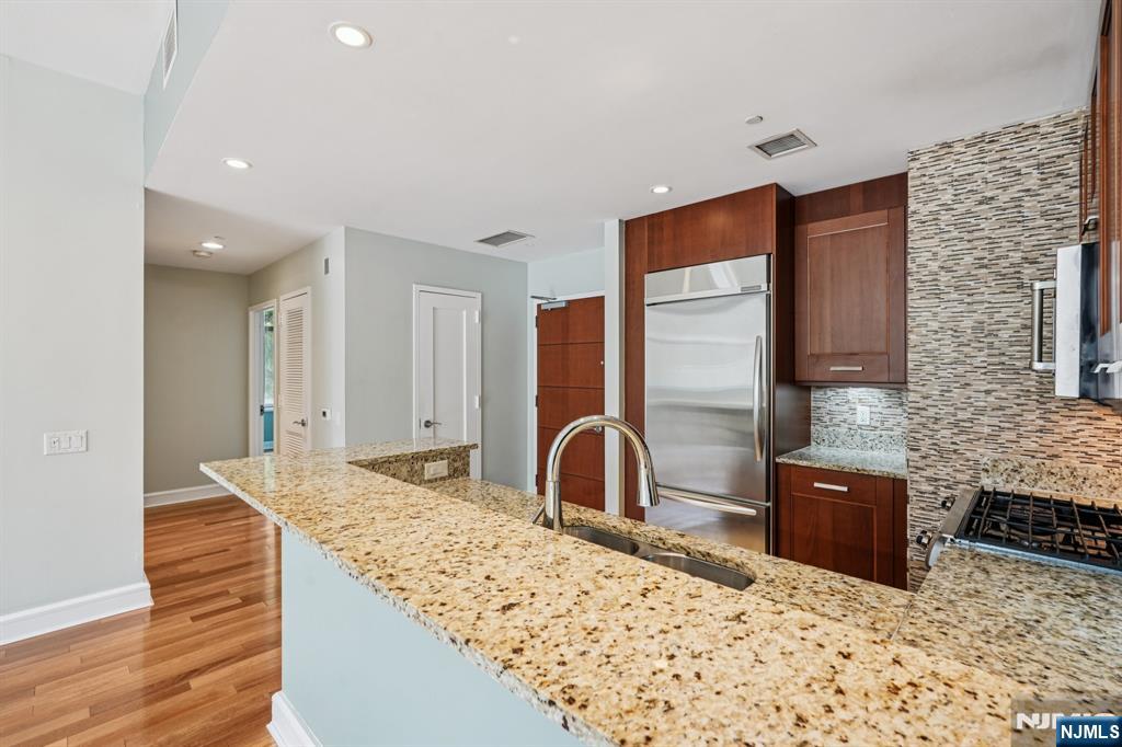 8100 River Road UNIT 210, North Bergen, NJ, 07047