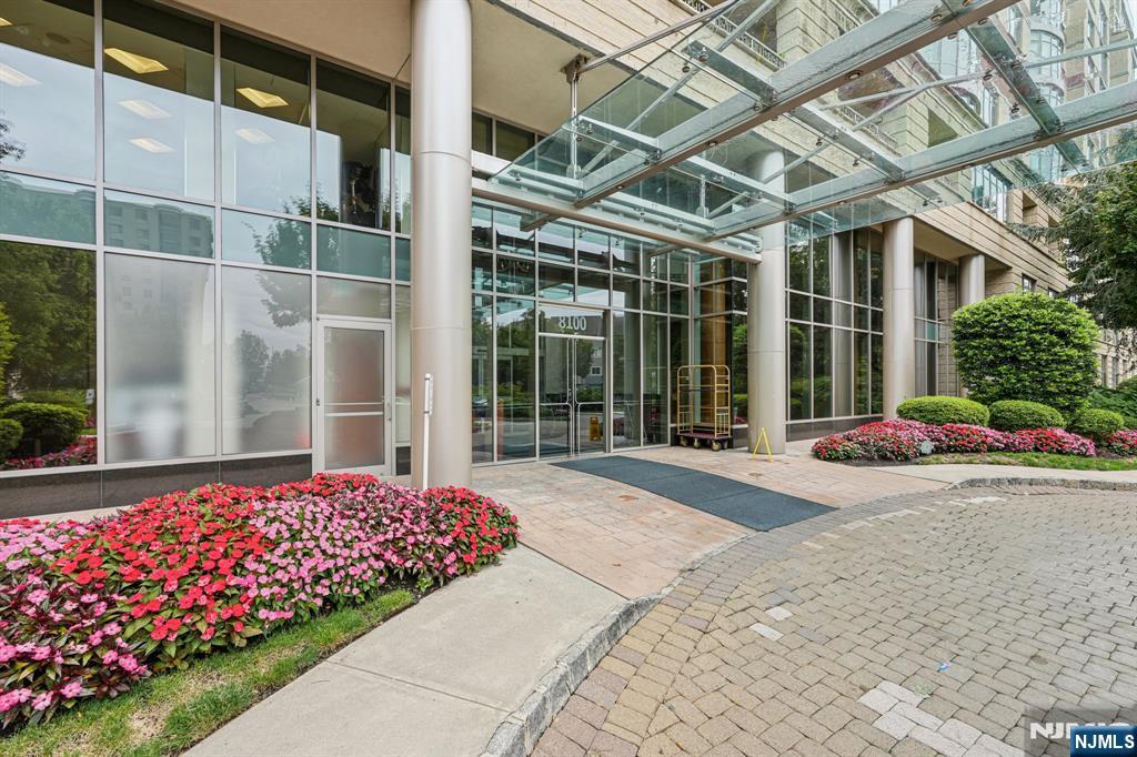 8100 River Road UNIT 210, North Bergen, NJ, 07047