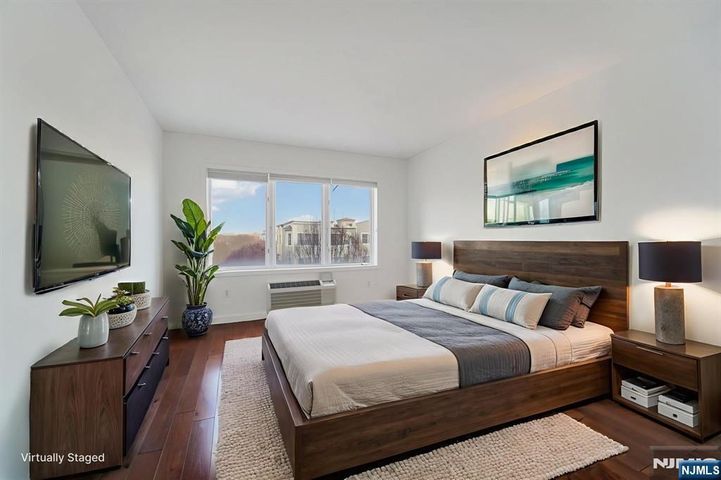 3118 City Place, Edgewater, NJ, 07020