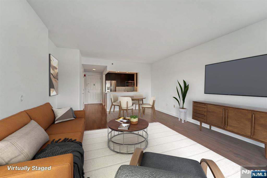 3118 City Place, Edgewater, NJ, 07020