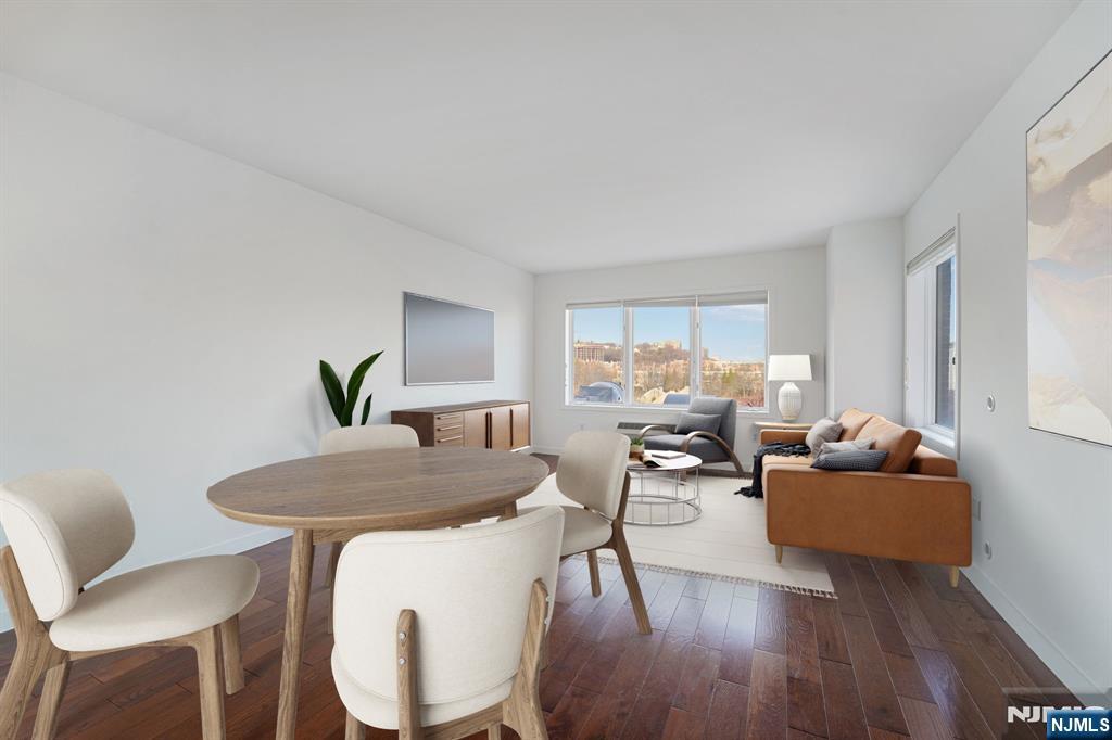 3118 City Place, Edgewater, NJ, 07020