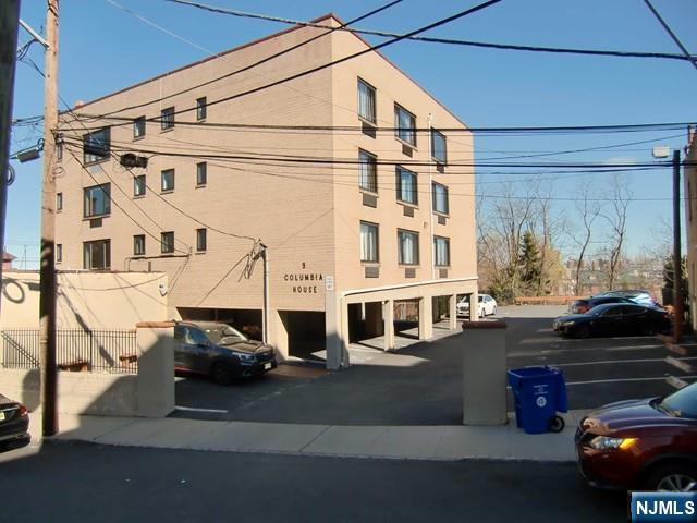 348A Boulevard, Hasbrouck Heights, NJ, 07604