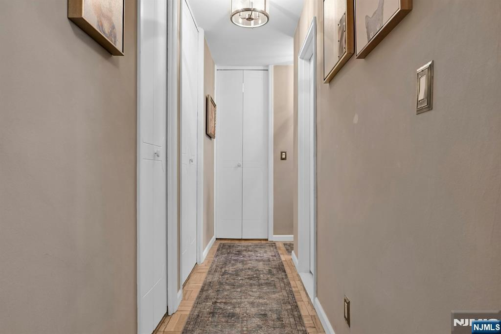 2000 Linwood Avenue, Fort Lee, NJ, 07024