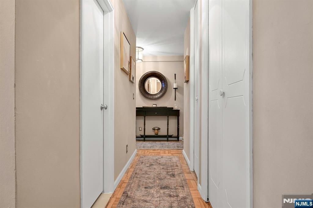 2000 Linwood Avenue, Fort Lee, NJ, 07024