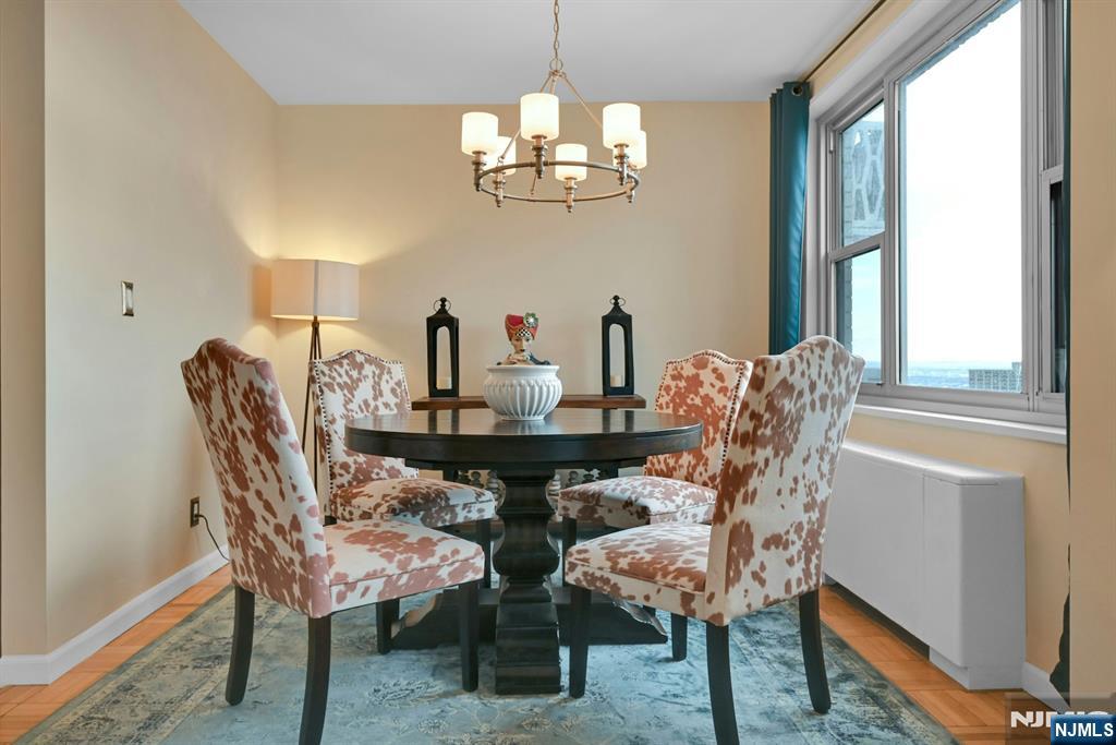 2000 Linwood Avenue, Fort Lee, NJ, 07024