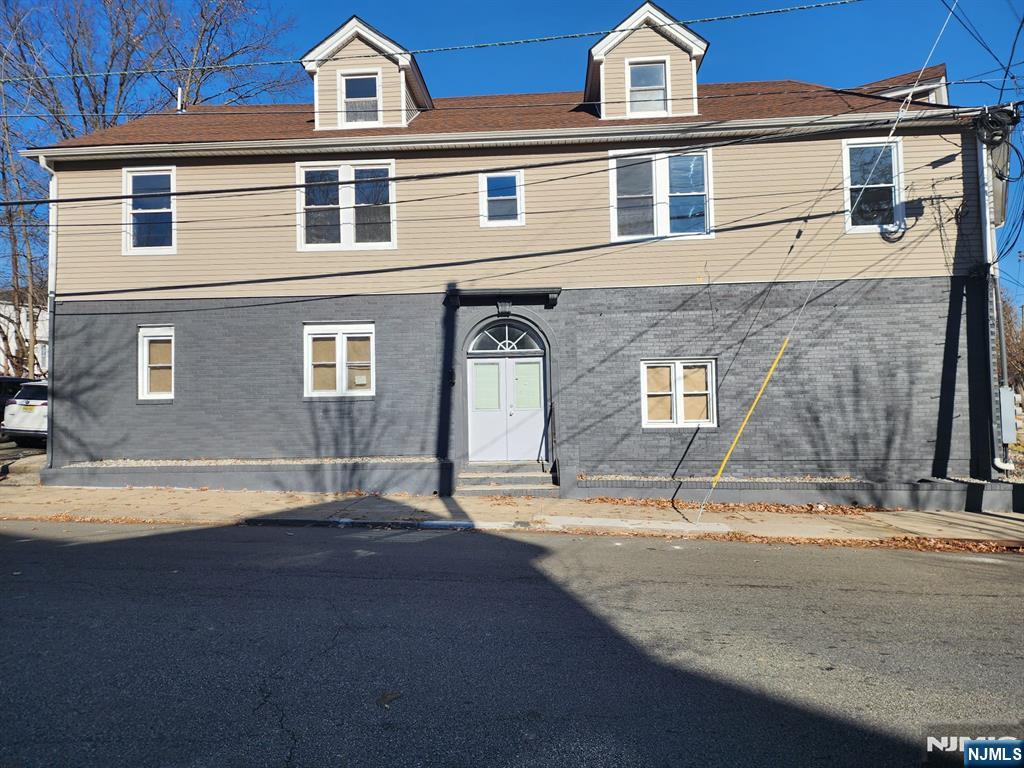 93 Hughes Street 2 - Photo 1