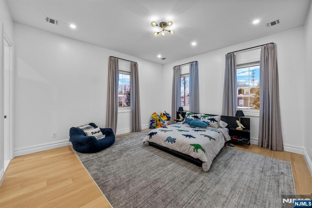 472 High, Closter, NJ, 07624