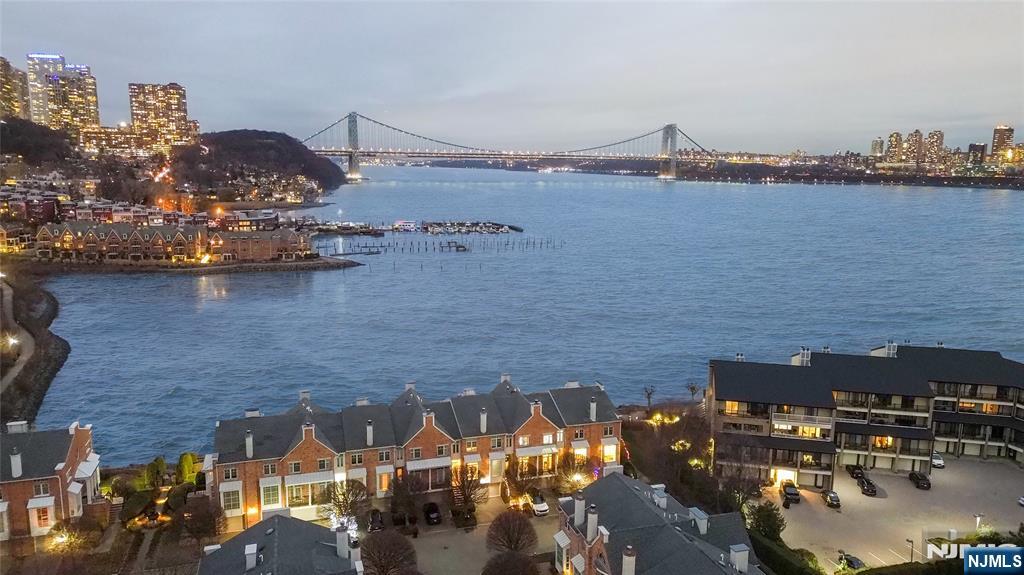 $1,898,000 Townhouse