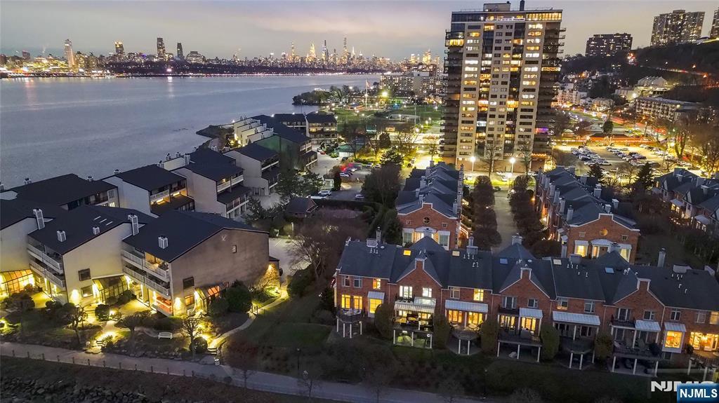 119 Hudson Cove - Photo 2