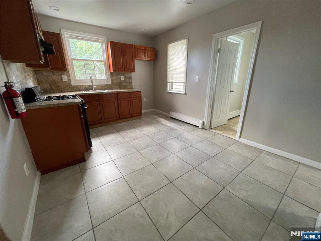 522 Mulberry Street - Photo 2