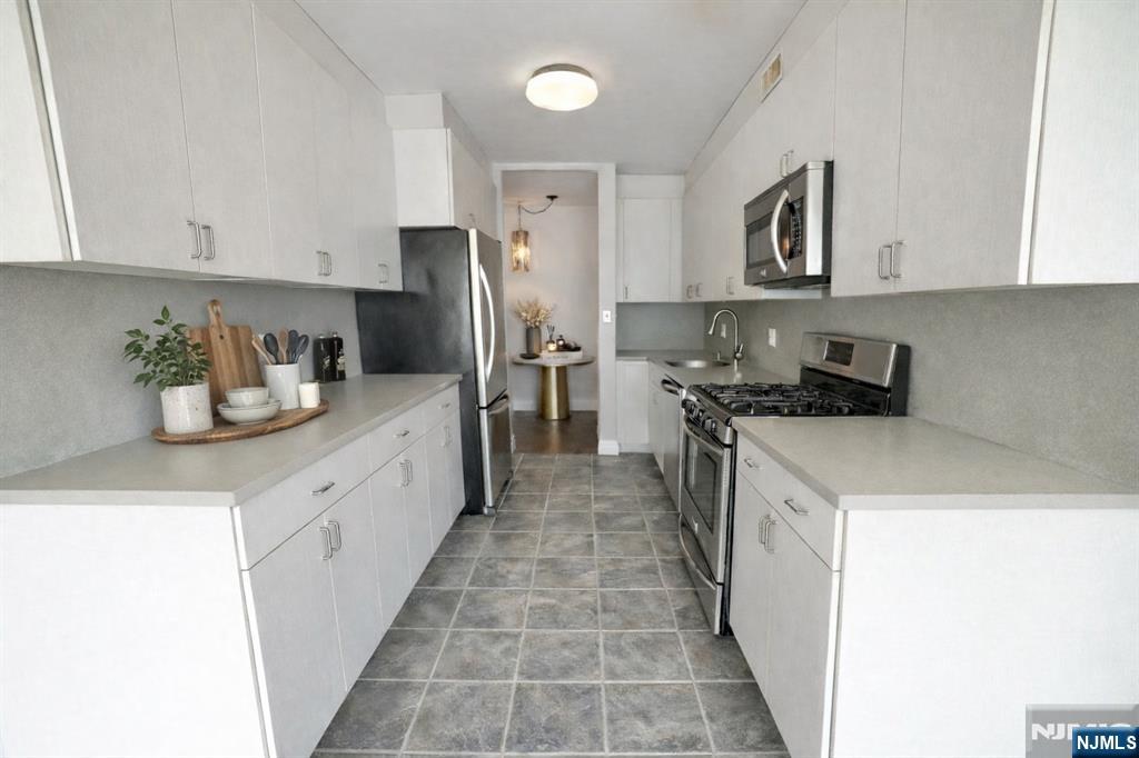 5 Horizon Road 203 - Photo 3