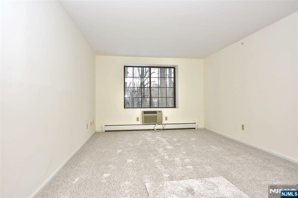 907 Thoreau Court - Photo 3
