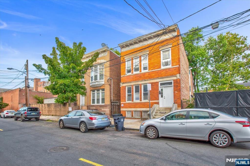 70 S 9th Street - Photo 2