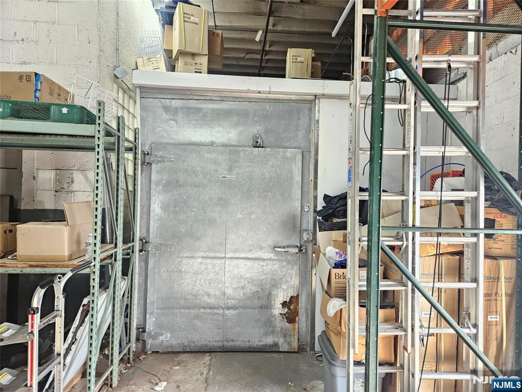 391 Commercial Avenue - Photo 1