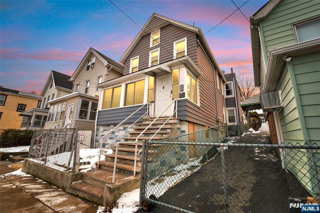 414 Mechanic Street - Photo 1