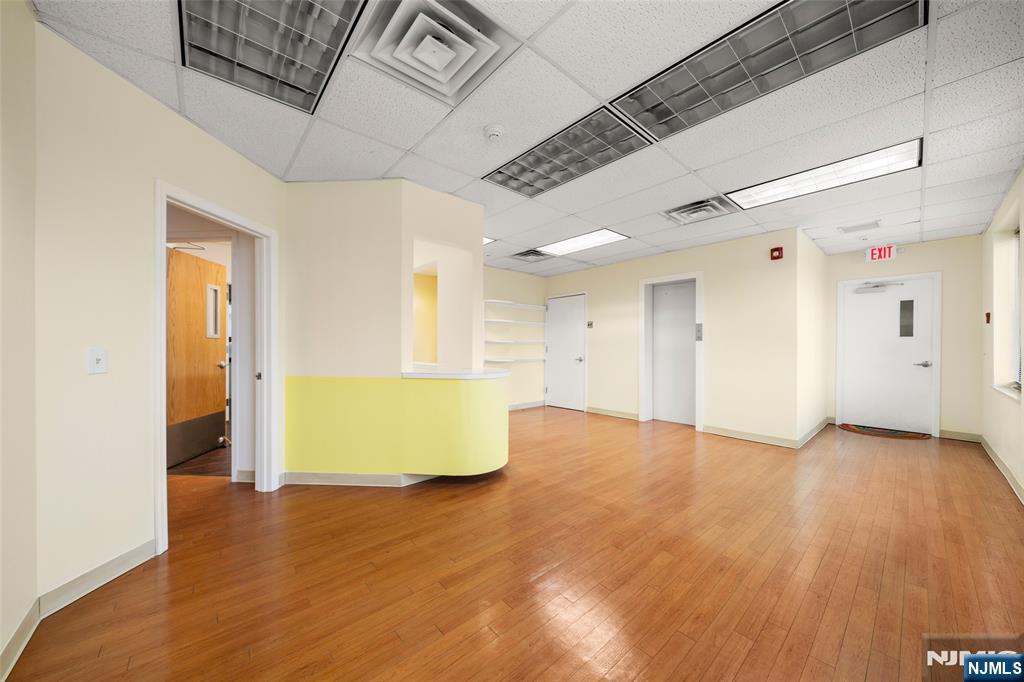2083 Center Avenue 2A - Photo 5