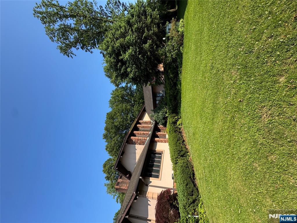 5-33 1st Street, Fair Lawn, NJ, 07410