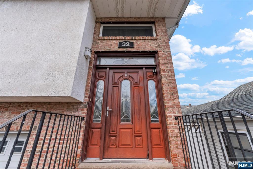 32 Hayward Place, Wallington, NJ, 07057