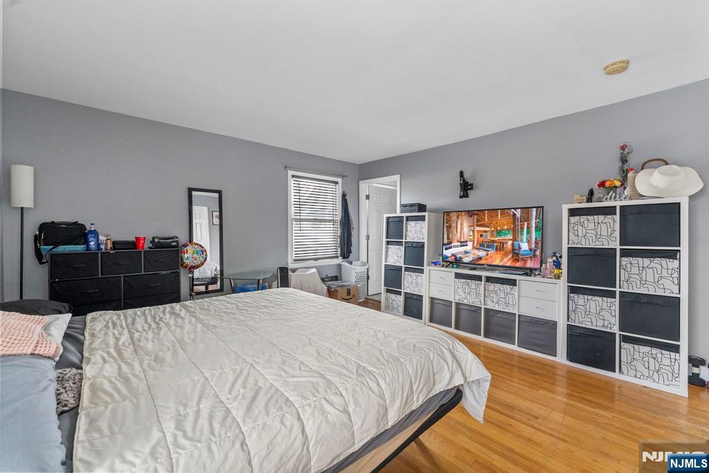 32 Hayward Place, Wallington, NJ, 07057