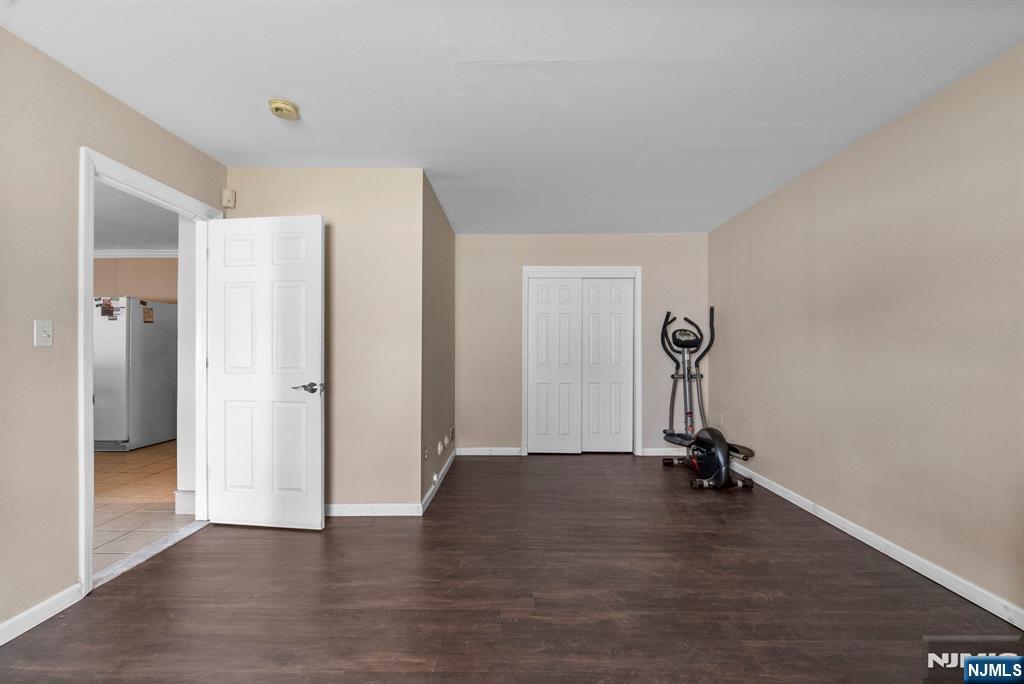 32 Hayward Place, Wallington, NJ, 07057