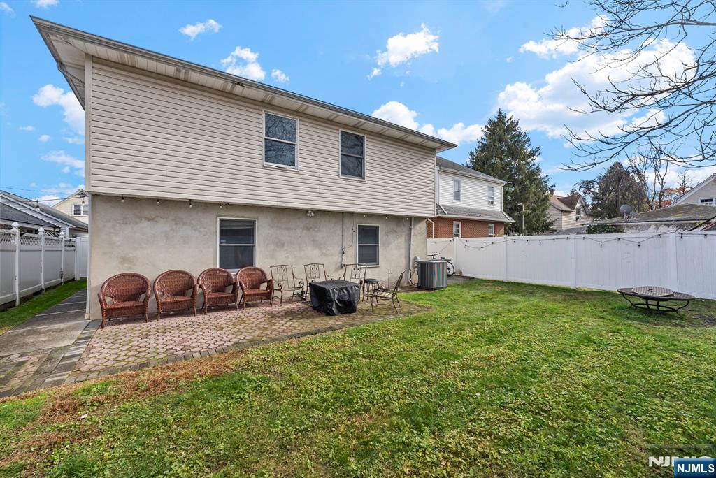 32 Hayward Place, Wallington, NJ, 07057