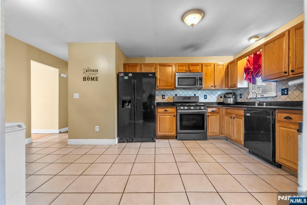 32 Hayward Place, Wallington, NJ, 07057