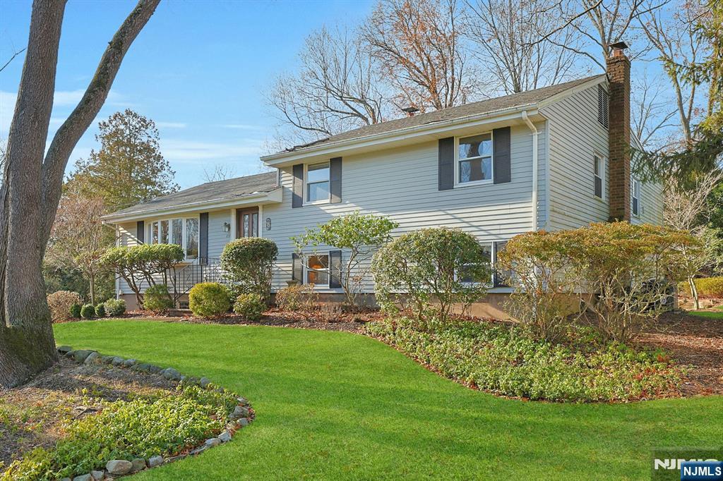 Homes for sale in River Vale, NJ | 657 Jones Rd, River Vale, NJ 07675 | MLS# 26000143