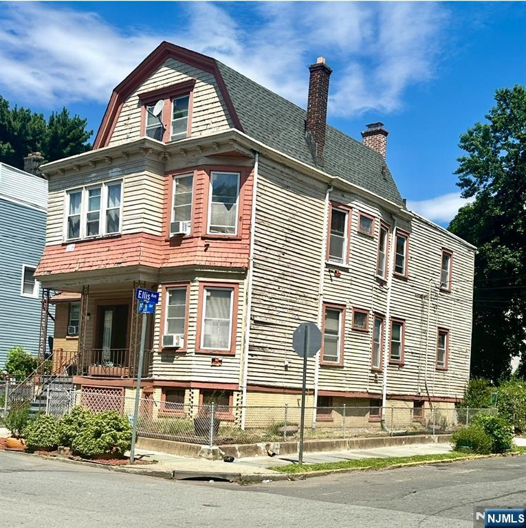 156 19th Avenue - Photo 1