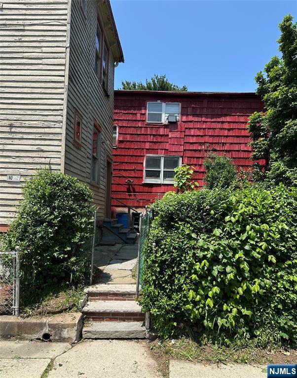 156 19th Avenue - Photo 5