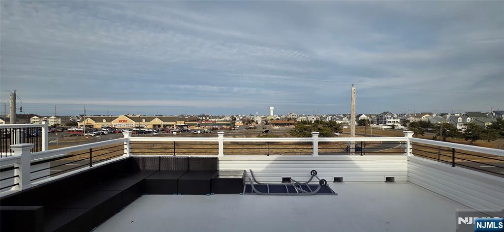 233 Dewey Drive — photo 22