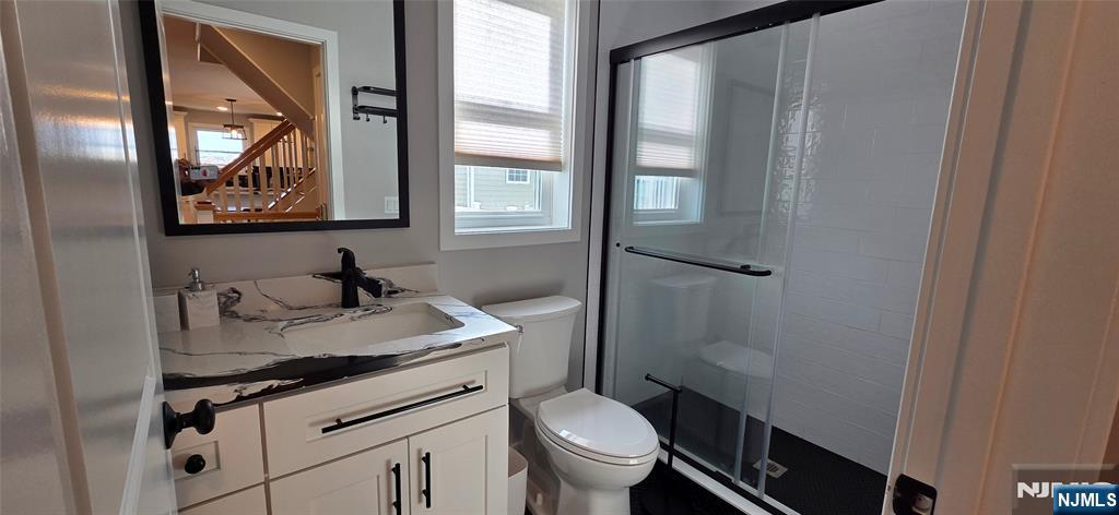 233 Dewey Drive — photo 8