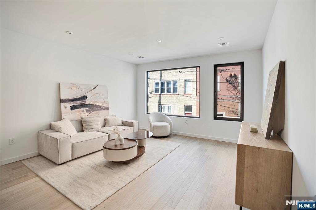 5508 Madison Street 1 - Photo 4