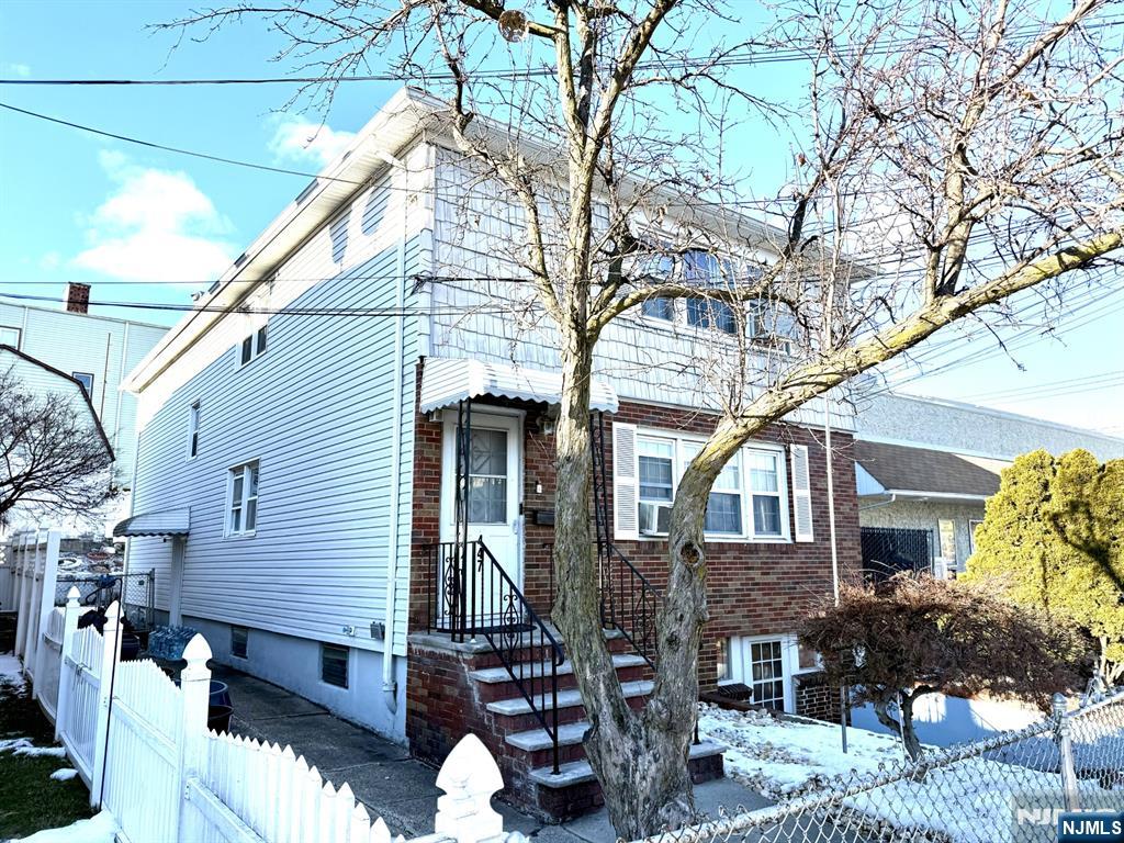 447 Elm Street - Photo 1