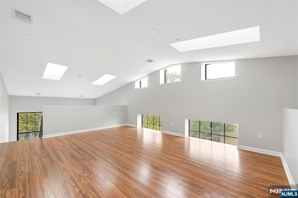 121 Regency Park, Ramsey, NJ, 07446