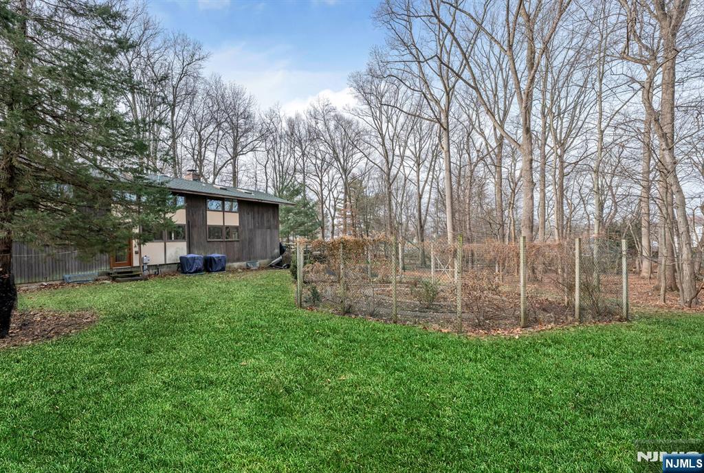 155 Hickory Lane, Closter, NJ, 07624