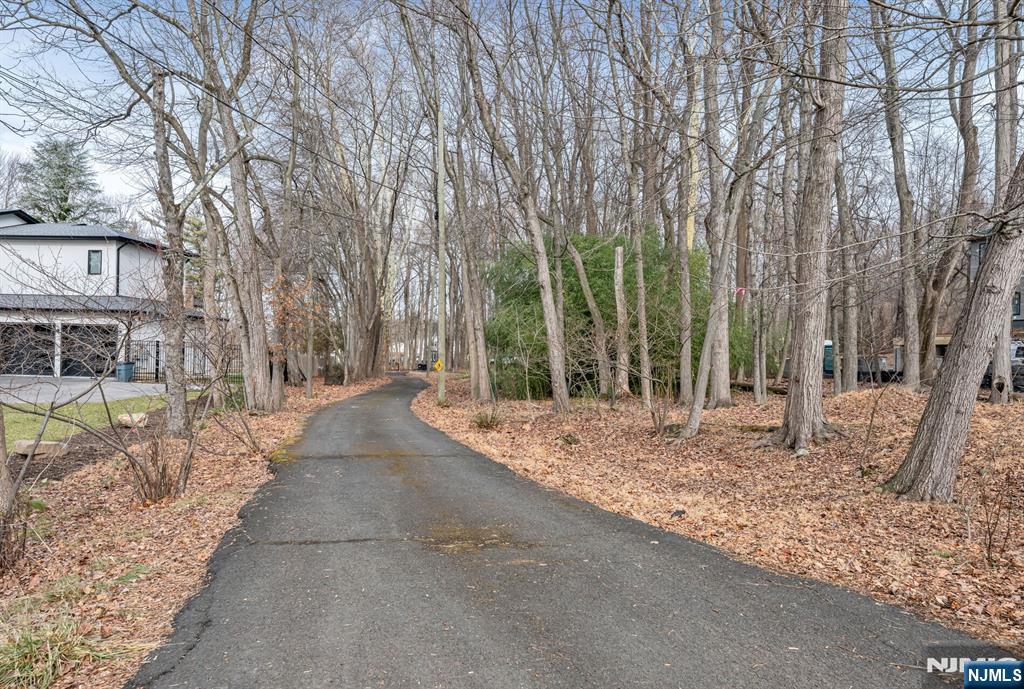 155 Hickory Lane, Closter, NJ, 07624