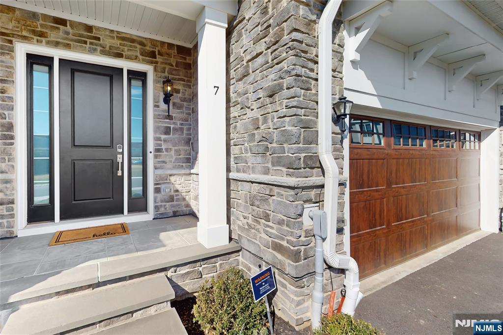 Homes for sale in River Vale, NJ | 7 Saint Andrews Cir, River Vale, NJ 07675 | MLS# 26000329