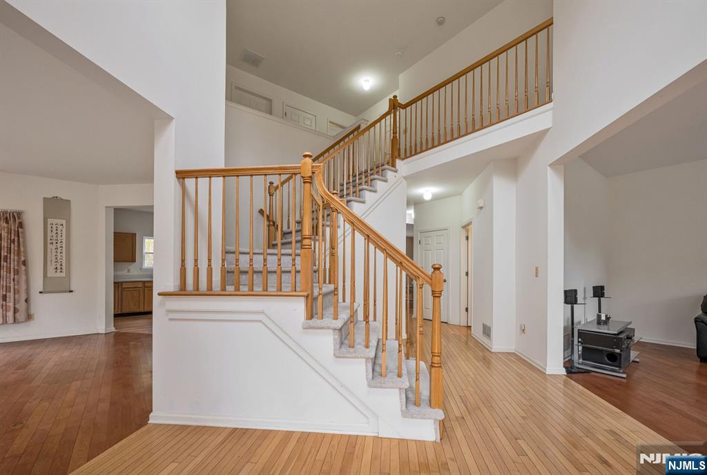 Homes for sale in Jefferson Township, NJ | 1 Winding Ridge Rd, Jefferson Township, NJ 07849 | MLS# 26000332