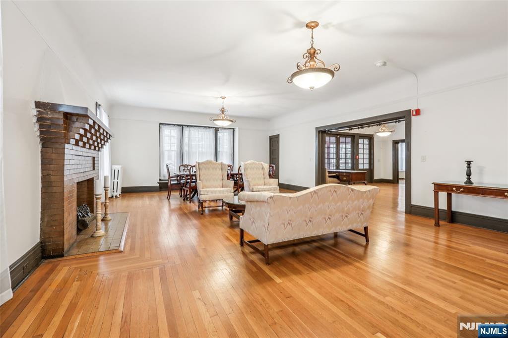 375 Fairmount Avenue — photo 11
