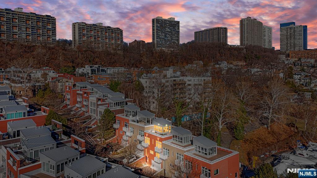 1666 Bergen Boulevard, Fort Lee, NJ, 07024