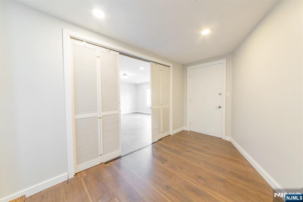 34 Kearney, Lyndhurst, NJ, 07071