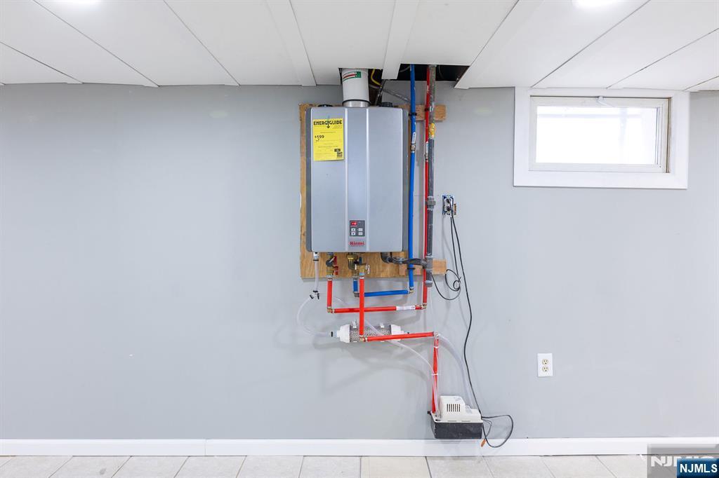 34 Kearney, Lyndhurst, NJ, 07071