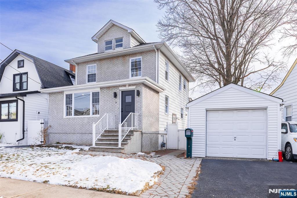 34 Kearney, Lyndhurst, NJ, 07071