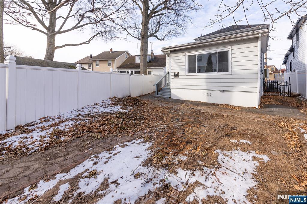 34 Kearney, Lyndhurst, NJ, 07071