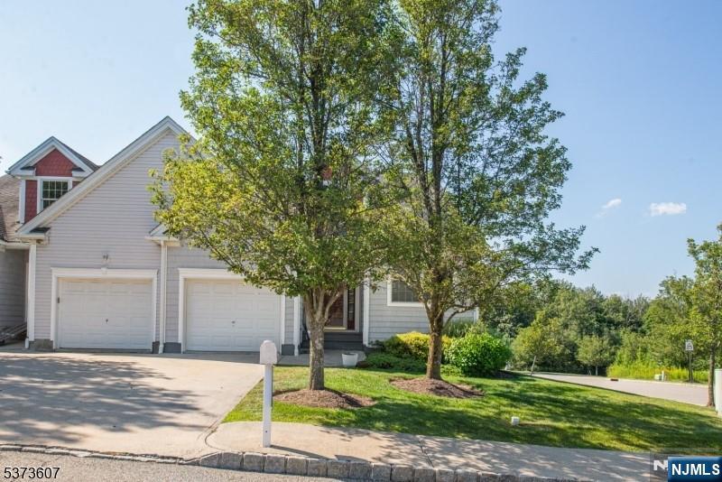11 Fairchild Lane 11 - Photo 2