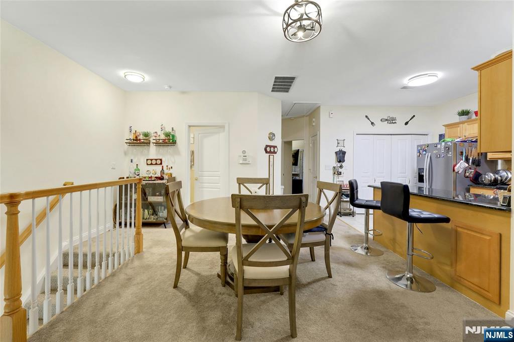520 Victor Street #8