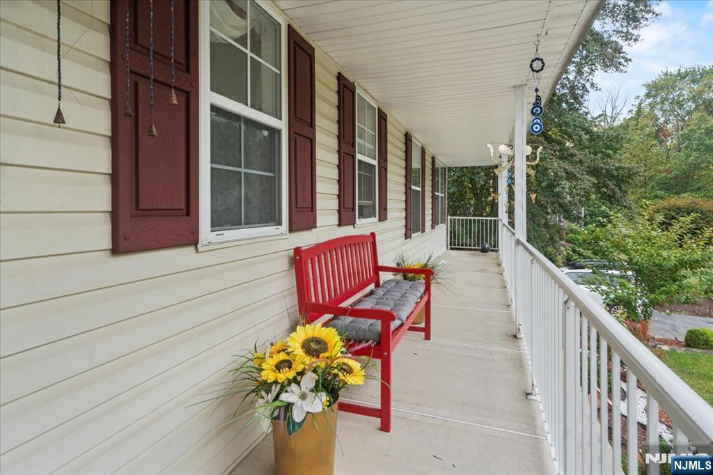 22 Cherbourg Drive - Photo 3