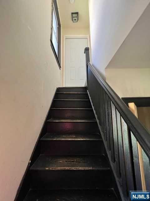 114 Atlantic Street 2 - Photo 2